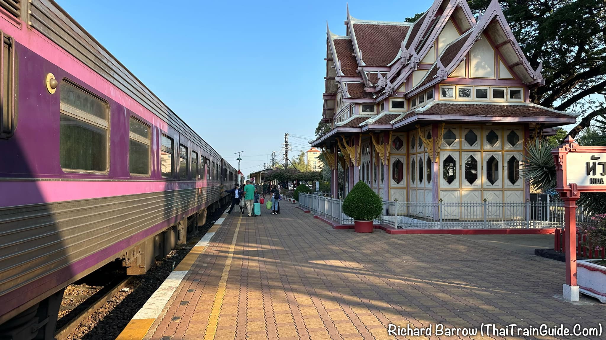 Thai Train Guide